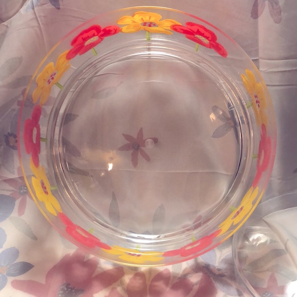 Acrylic Lidded Bowl & 11 pieces of Stainless Silverware (set is missing a spoon) - Picture 2 of 13